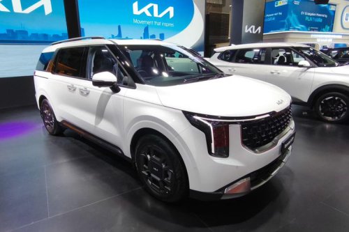 Deretan Mobil Kia di IIMS 2026: dari Mesin ICE, HEV sampai BEV