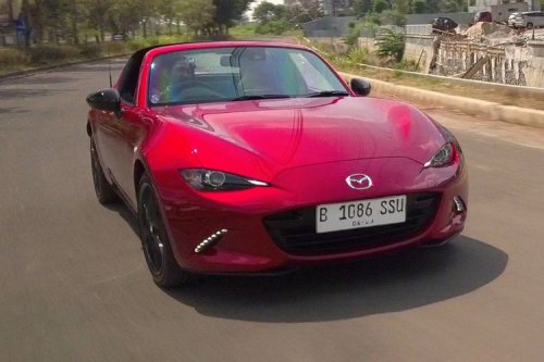 Mazda, Cerita Ade Rai Beli Mazda MX-5 Miata: Kecil Banget!