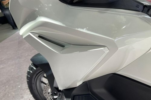 Honda, Lihat Detail Ubahan Honda ADV 160 Baru, Bodi Lebih Gagah