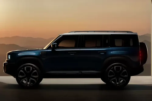 Geely, SUV Baru Geely Mirip Defender, Zhanjian 700 Debut di Auto China