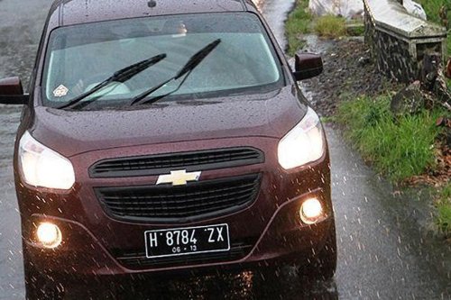 Mudik Saat Musim Hujan: Pengemudi Jangan Asal Terobos Genangan