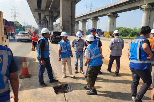 Ada Perbaikan di Tol Japek Km 28, Contraflow Diberlakukan