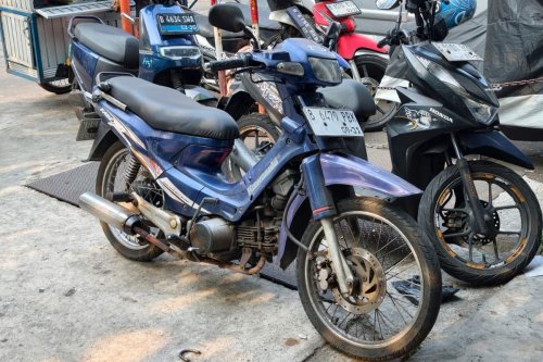 Bebek Kawasaki Lawas Banyak Direstorasi, Bagaimana Suku Cadangnya?