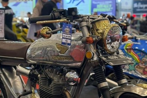 Seni Lukis Tangki Tattoo: Tren Modifikasi Motor Terkini