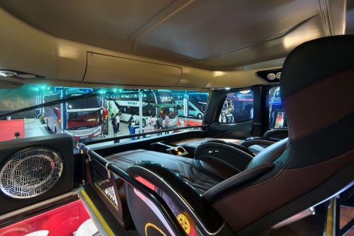 Karoseri Piala Mas Rilis Bus Rexus 8S dan 8D, Desain Makin Agresif