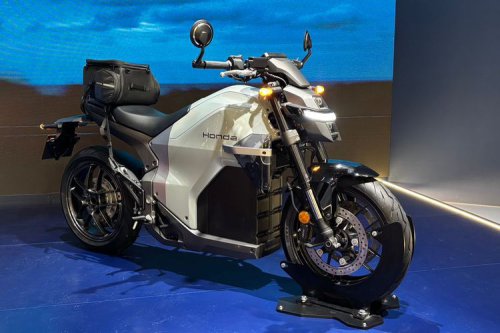 Honda WN7 Debut di EICMA 2025: Motor Listrik dengan Daya Jelajah 140 Km