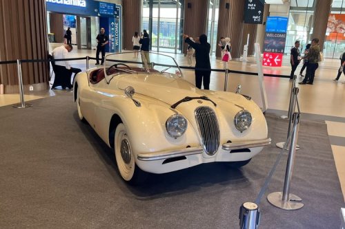 Jaguar XK120 1948, Mobil Tercepat di Zamannya