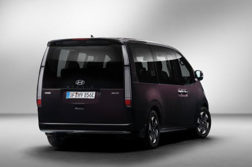Hyundai, Hyundai Staria, Hyundai Staria Electric Meluncur, Jarak Tempuh 400 Km