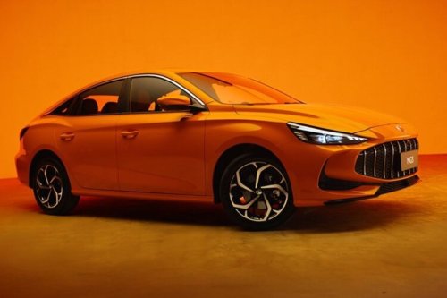 MG, MG 5, Pembaruan MG 5: Desain Sporty dan Fitur Canggih