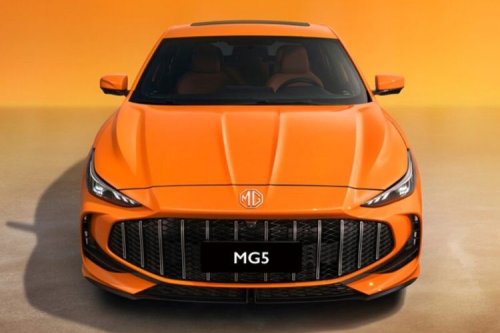 MG, MG 5, Pembaruan MG 5: Desain Sporty dan Fitur Canggih