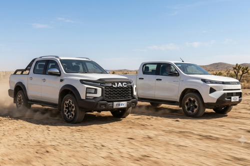 Toyota, Toyota Hilux, Adu Spesifikasi Pikap Listrik: JAC Trekker T9 EV Vs Toyota Hilux EV