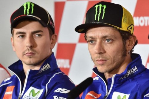 MotoGP, Lorenzo Ungkap Taktik Rahasia Kalahkan Rossi di MotoGP 2015