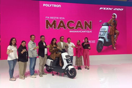 Polytron Luncurkan Fox 200, Motor Listrik buat Perempuan