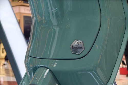Vespa Rilis Tiga Model 80th Anniversary, Harga Mulai Rp 63 Jutaan