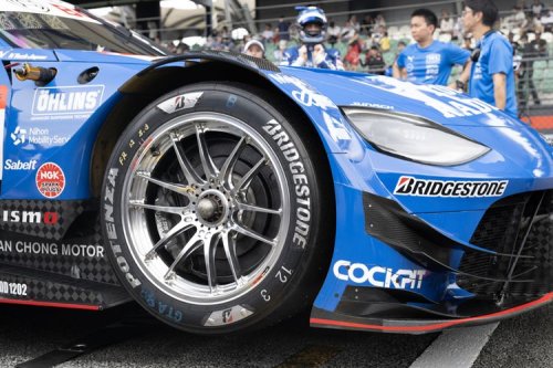 Inovasi Ban Bridgestone dari Sirkuit ke Jalan Raya