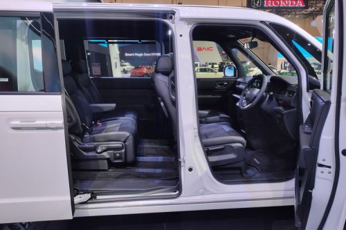Honda, Honda e, Spesifikasi dan Fitur Unggulan Honda Step WGN e:HEV