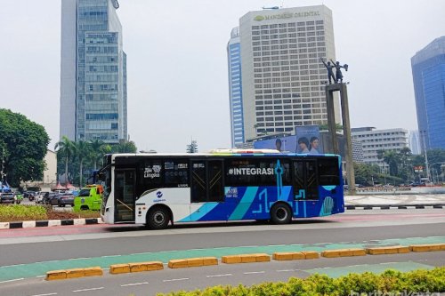Perayaan HUT TNI, Tarif Transjakarta Hanya Rp 80 Hari Ini