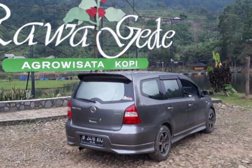 Pengalaman Pakai Nissan Grand Livina 2010: Kekurangan dan Kelebihannya