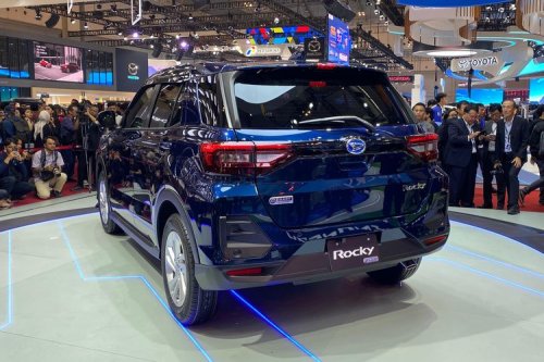 Daihatsu Rocky, Daihatsu, GIIAS 2025: Daihatsu Perkenalkan Rocky e-smart Hybrid