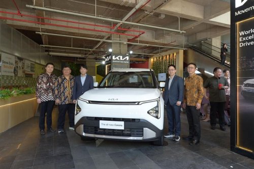 Kia Resmikan Diler Baru di Surabaya