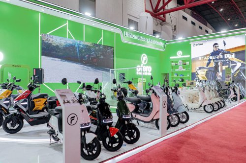 Motor Listrik Untuk Ibu-ibu Hadir di PRJ 2025