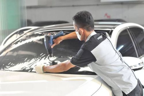 Kaca Film Bisa Bantu AC Mobil Bekerja Lebih Ringan