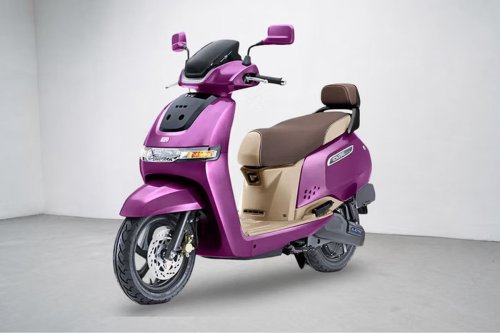 TVS iQube S Terbaru: Baterai Lebih Besar, Jarak Tempuh Makin Jauh