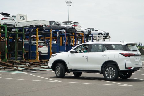 Ekspor Mobil Buatan Indonesia Masih Positif Februari 2026