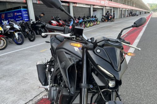 Motor Sport, Suzuki , Update Harga Motor Sport Oktober 2025, Stok Suzuki Gixxer SF 250 Habis