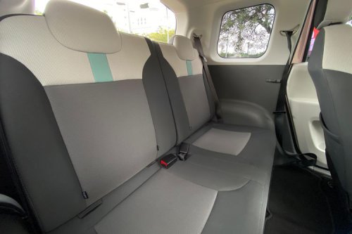Bahas Interior Changan Lumin, Kabin Simpel dengan Warna Cerah