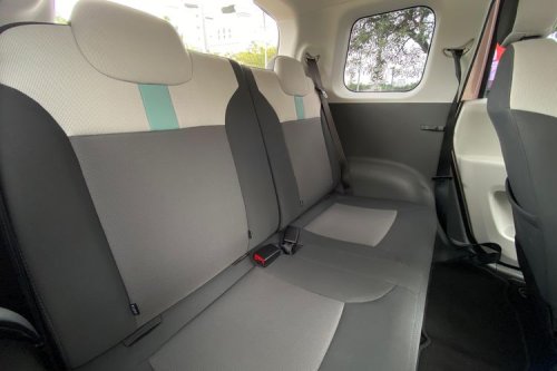 Bahas Interior Changan Lumin, Kabin Simpel dengan Warna Cerah
