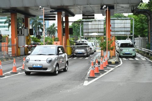 Pengalaman Berkendara Changan Lumin Membelah Macet Jakarta