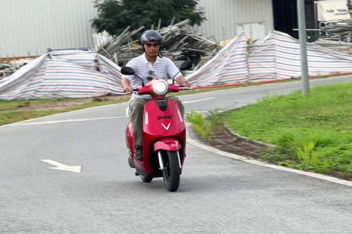 VinFast Evo: Skutik Listrik Entry-Level, Lincah &amp; Efisien di Perkotaan