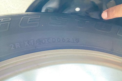 Ban Seken: Solusi Ekonomis untuk Perawatan Mobil