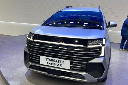 Land Cruiser FJ Debut di Indonesia, Shuttle Bus Gratis GIIAS 2026