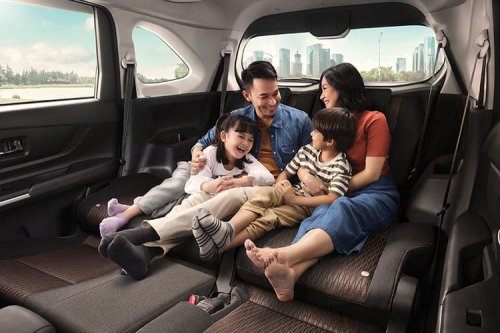 Panduan Mudah Bersihkan Interior Mobil Agar Higienis