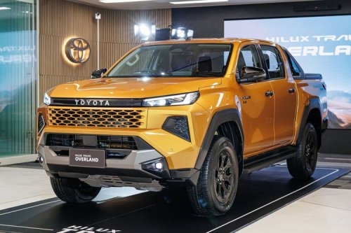 Toyota, Toyota Hilux Travo Meluncur: Varian Lengkap Diesel