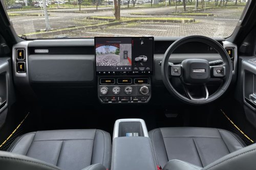 Komparasi iCar V23 Vs Chery J6, Siapa SUV EV Boxy Paling Menarik?