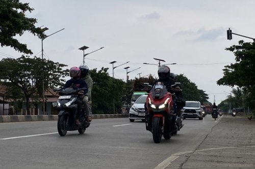 Bahaya Jalan Lengang: Waspada Rasa Aman Palsu Pengendara Motor