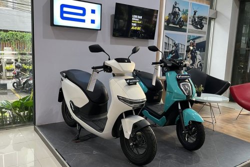 Harga Motor Listrik per Juni: Polytron Naik, Alva & United Turun Harga