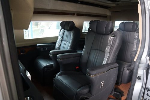 SEAT, Mengenal Perbedaan Jok Mobil Captain Seat dan Pilot Seat