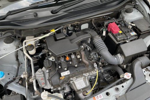 Mobil Listrik vs ICE: Perbandingan Biaya Operasional Atto 1 dan Agya