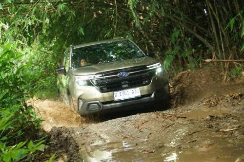 Diajak Offroad Ringan, Subaru Forester Tetap Mudah Dikendalikan