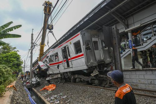 Pengamat: Insiden KRL Bekasi Timur Cermin Sistem Keselamatan yang Gagal