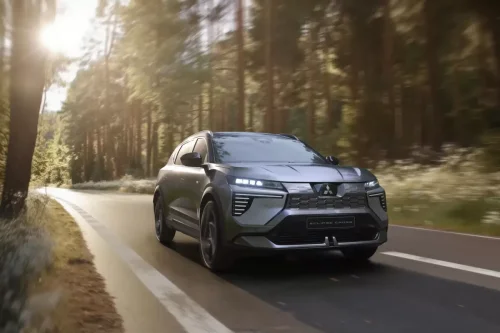 Mitsubishi, Mitsubishi Eclipse Cross, Dulu Dijual di Indonesia, Mitsubishi Eclipse Cross Jadi Mobil Listrik