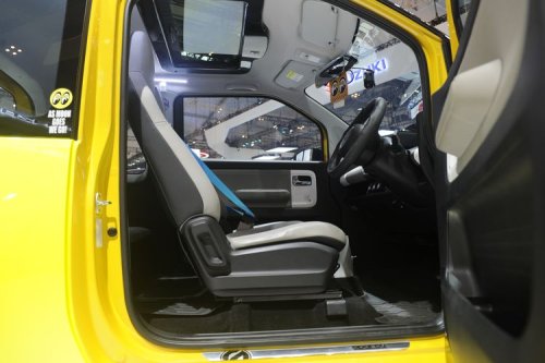 Modifikasi Mobil Listrik Rp 100 Jutaan Wuling Air ev dan Binguo EV