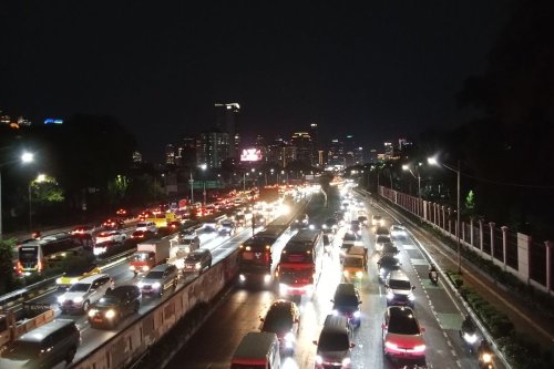 Menghadapi Macet Akibat Hujan dan Banjir, Ini Saran dari Ahli Keselamatan