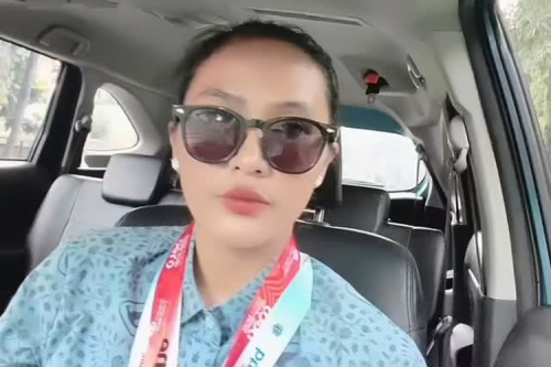 Perjuangan Single Mom Jadi Sopir Bluebird Demi Nafkahi 7 Anak