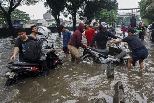 Ciri-Ciri Motor Bekas Terendam Banjir yang Perlu Diketahui