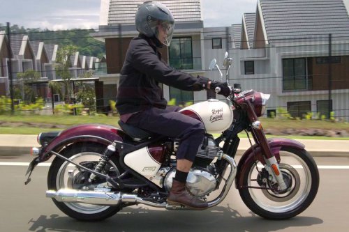 Kencan Singkat dengan Royal Enfield Classic 650 di Puncak Bogor